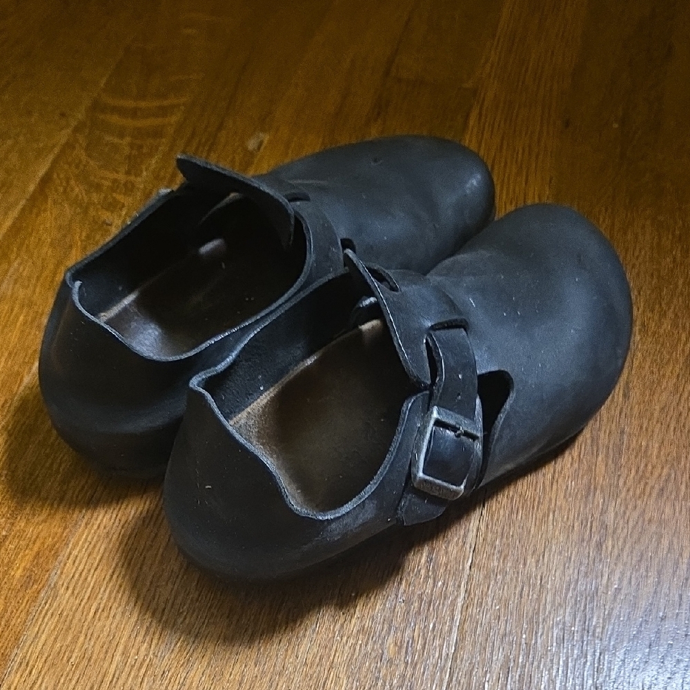 Black Leather Birkenstock London, Size 37